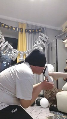 图片[4]_【丫丫啊】裸足狂舔/下跪狂抽连环耳光 bf26924_HD绳艺资源