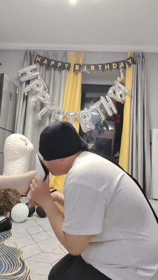 图片[8]_【丫丫啊】裸足狂舔/下跪狂抽连环耳光 bf26924_HD绳艺资源