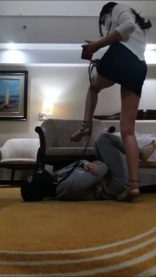 图片[6]_【梓晨】御姐高跟黑丝全体重踩踏/人肉坐垫 bf26925_HD绳艺资源