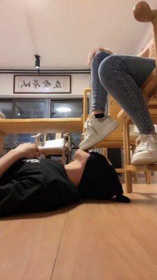 图片[4]_【除夕S】夜跑后强迫家奴舔脏鞋/黑棉袜堵嘴/臭脚踩 bf26932_HD绳艺资源