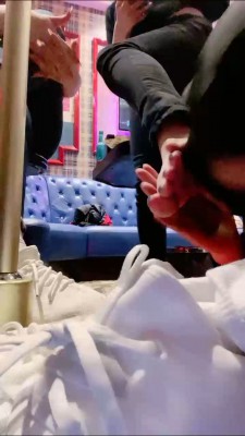 图片[4]_【小妮】双S-白袜脏鞋气味羞辱/骑马人体坐垫/全体重踩 bf26939_HD绳艺资源