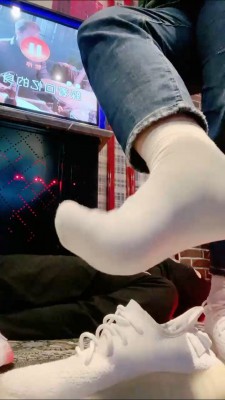 图片[10]_【小妮】双S-白袜脏鞋气味羞辱/骑马人体坐垫/全体重踩 bf26939_HD绳艺资源