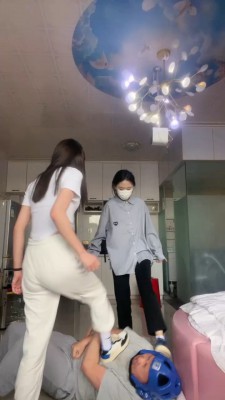 图片[3]_【精神小妹】双S入圈-超高难度挑战重度踢踹/踩踏-非人虐打【双视角版】bf26904_HD绳艺资源