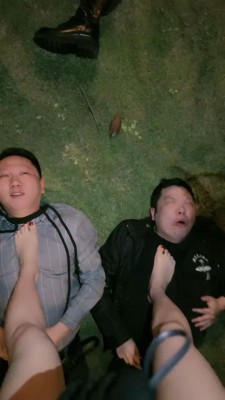 图片[8]_【司宁青】户外狠虐-鞋抽耳光/长靴提档/胯下夹狗/转胯虐乳 bf26892_HD绳艺资源