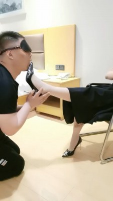 图片[2]_【凌儿女神】肉丝+高跟恋足/耳光 bf27116_HD绳艺资源