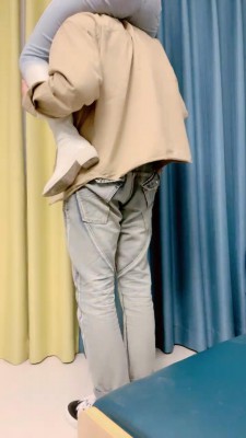 图片[4]_【哲帅】白靴小姐姐骑脖子直播 bf27102_HD绳艺资源