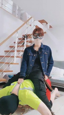 图片[4]_【伯爵】女特勤高难度挑战踢踹虐刑奴/踩踏/毛巾窒息/骑马/皮带狠抽 bf27134_HD绳艺资源