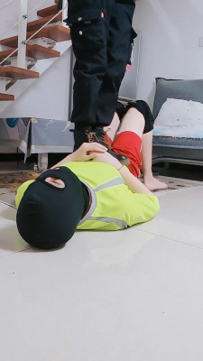 图片[6]_【伯爵】女特勤高难度挑战踢踹虐刑奴/踩踏/毛巾窒息/骑马/皮带狠抽 bf27134_HD绳艺资源