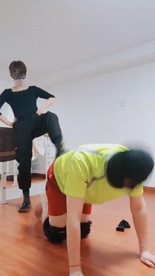 图片[10]_【伯爵】女特勤高难度挑战踢踹虐刑奴/踩踏/毛巾窒息/骑马/皮带狠抽 bf27134_HD绳艺资源