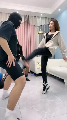 图片[8]_【麋鹿银儿】姐妹花入圈-重度提档/骑马全体重踩/伺候恋足 bf27122_HD绳艺资源