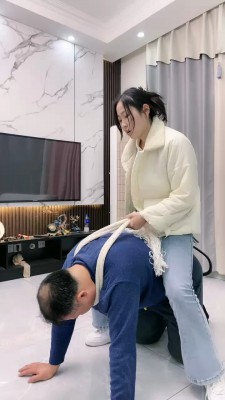 图片[12]_【麋鹿银儿】空军一号-白袜辱人形犬-骑马/水刑窒息/全体重跳踩 bf27060_HD绳艺资源