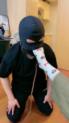 图片[8]_【Q月】健身女主运动鞋棉袜辱狗/sp踩踏/圣水奖励 bf27454_HD绳艺资源