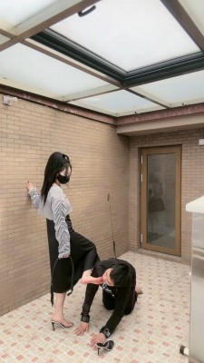 图片[2]_【桃幼幼】圈养教训脚奴-手铐绳艺技巧/训练/骑马耳光/关户外囚禁 bf27442_HD绳艺资源