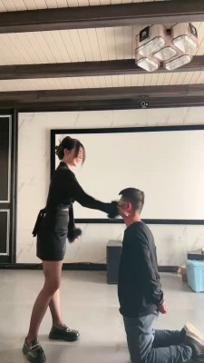 【沅芷大人】御姐范-下跪重度抽耳光 bf27155_HD绳艺资源