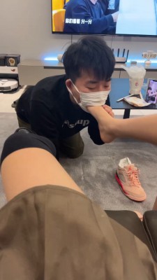 【茶茶】双S-运动鞋白棉袜+黑棉袜气味羞辱-喝圣水【双视角版】bf27169_HD绳艺资源