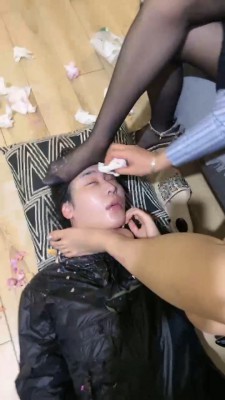 图片[12]_【战一柔】母畜-双S黑丝裸足舔/脚踩艺术喂食 bf27475_HD绳艺资源