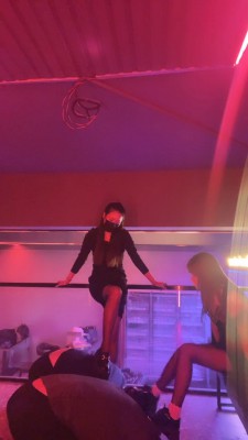 图片[3]_【妆主大大】双S素人闺蜜-酒吧公开处刑【双视角版】bf27410_HD绳艺资源