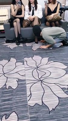 图片[2]_【私人俱乐部】3S首调家奴-训练踩踏/耳光抽【完整版】 bf27259_HD绳艺资源