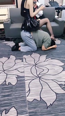 图片[7]_【私人俱乐部】3S首调家奴-训练踩踏/耳光抽【完整版】 bf27259_HD绳艺资源