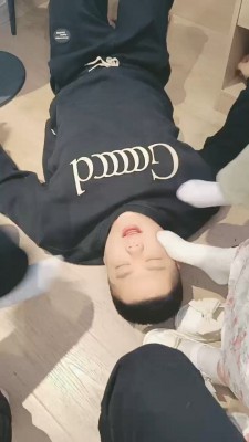 图片[9]_【爆爆】四素人学生主全程高压暴打【续集】 bf27322_HD绳艺资源