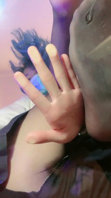 图片[4]_【芃芃大人】女巨人玻璃下视角 bf27248_HD绳艺资源