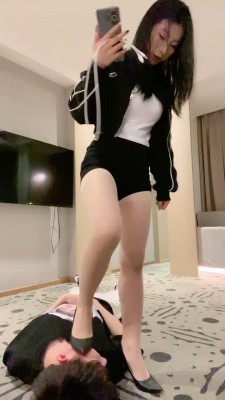 图片[6]_【海绵大大】学姐欺负小奶狗-坐头耳光/虐乳踩踏转胯 bf27275_HD绳艺资源