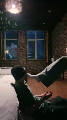 图片[2]_【靡兔】原味白袜捂脸/裸足插嘴狂舔 bf27416_HD绳艺资源