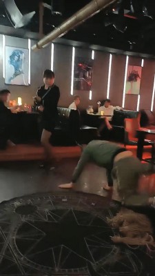 图片[2]_【乐爷】酒吧现场上课/遛狗口水滴蜡 bf27153_HD绳艺资源