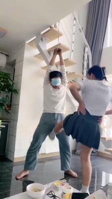 【乔安】运动女神带闺蜜高难度挑战踢裆/耳光虐乳/鞭刑sp bf27397_HD绳艺资源