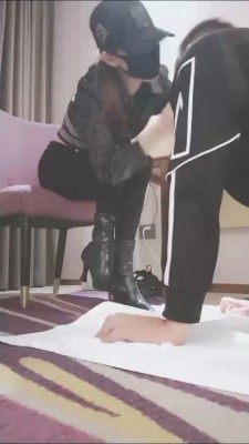 图片[2]_【美娜格格】靴子白袜羞辱-连环耳光白袜脚插嘴 bf27409_HD绳艺资源