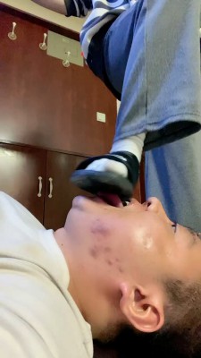 图片[2]_【申小悦】闻超臭白袜/拖鞋碾压/圣水奖励/吃口水 bf27428_HD绳艺资源