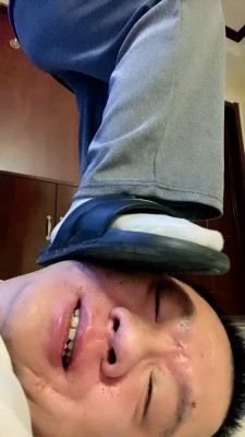 图片[4]_【申小悦】闻超臭白袜/拖鞋碾压/圣水奖励/吃口水 bf27428_HD绳艺资源