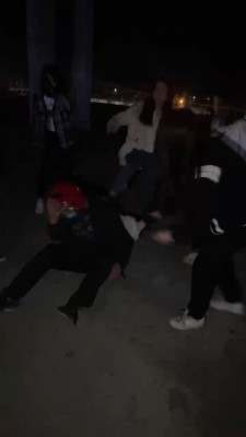 【精神小妹】户外超重度-深夜被4S精神小妹爆踹 bf27333_HD绳艺资源