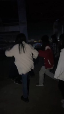 图片[3]_【精神小妹】户外超重度-深夜被4S精神小妹爆踹 bf27333_HD绳艺资源