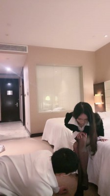 图片[4]_【司宁青】气质车模黑丝高跟诱惑-吐口水吃/黑丝插嘴/踩踏碾压 bf27288_HD绳艺资源