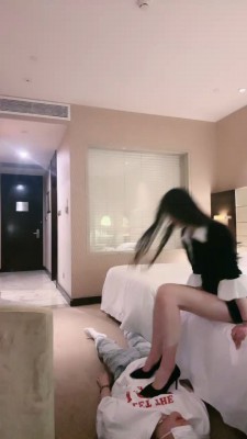 图片[13]_【司宁青】气质车模黑丝高跟诱惑-吐口水吃/黑丝插嘴/踩踏碾压 bf27288_HD绳艺资源