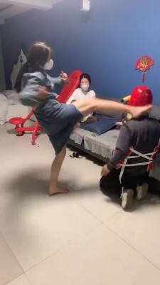 图片[6]_【精神小妹】真实素人跆拳道虐打狗奴 bf27287_HD绳艺资源