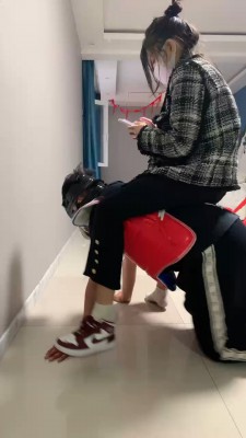 图片[12]_【精神小妹】4S素人学生高难度挑战踢踹/非人虐打/转胯踩踏 bf27267_HD绳艺资源