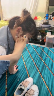 图片[9]_【素人星探】母畜-原味白袜运动鞋气味羞辱/转胯踩踏 bf27218_HD绳艺资源