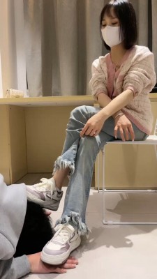 【桃酥S】逛街回来强迫狗舔脏鞋臭袜/训练 bf27142_HD绳艺资源