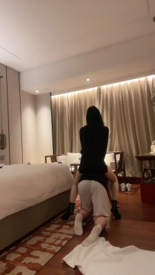 图片[6]_【kiki】高跟短靴连环提档/全体重踩踏/运动鞋诱惑/骑马转胯 bf27158_HD绳艺资源