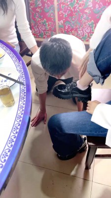 【尤黎】双S-伺候主人吃饭的下贱狗 bf27632_HD绳艺资源