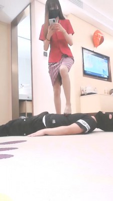 图片[4]_【美娜格格】空姐制服诱惑-高跟全体重踩踏/转胯 bf27613_HD绳艺资源