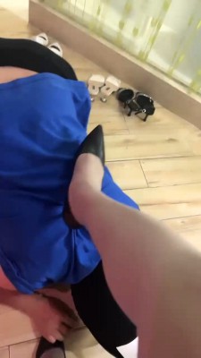 图片[2]_【少女S】高跟肉丝踩踏蹂躏/转胯爬行/坐脸窒息 bf27630_HD绳艺资源