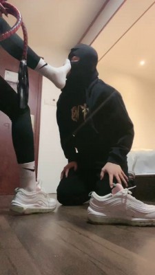 图片[8]_【秋秋】健身回来挑战偷鞋的狗 bf27550_HD绳艺资源