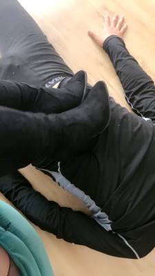 图片[3]_【榕S】长靴御姐踩狗奴/训练提档 bf27565_HD绳艺资源