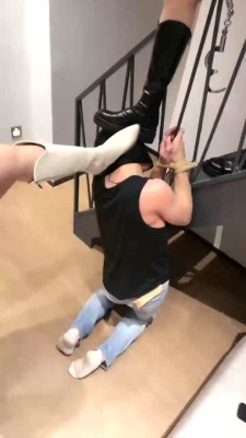 图片[4]_【艾莉】双主VS双奴-吊绑长靴踩踏训练/黑棉袜塞嘴 bf27584_HD绳艺资源