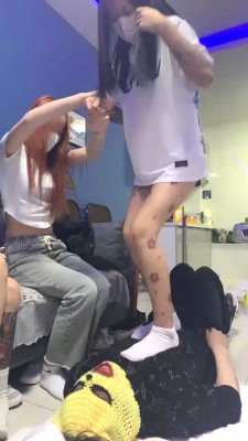 图片[7]_【精神小妹】4学生主VS情侣奴-吃口水浓痰/白袜脚踩踏 bf27566_HD绳艺资源