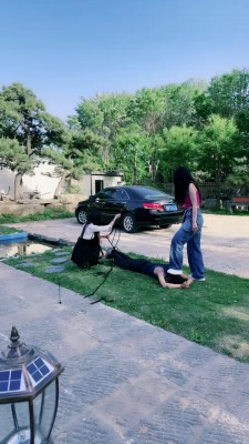 图片[4]_【沅芷大人】户外双S-喂食圣水/绳艺技巧重度鞭刑/踩踏【双视角版】bf27444_HD绳艺资源