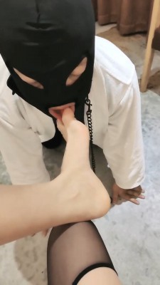 图片[6]_【多多】性感女神吊带袜诱惑-转胯遛狗踩踏 bf27827_HD绳艺资源